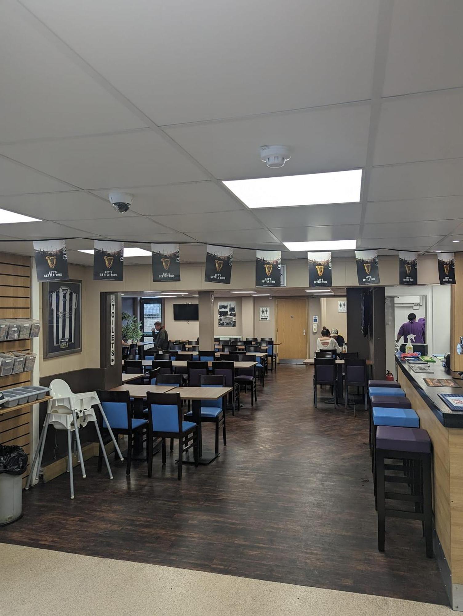 Road King - Hollies Truckstop Café Bed & Breakfast