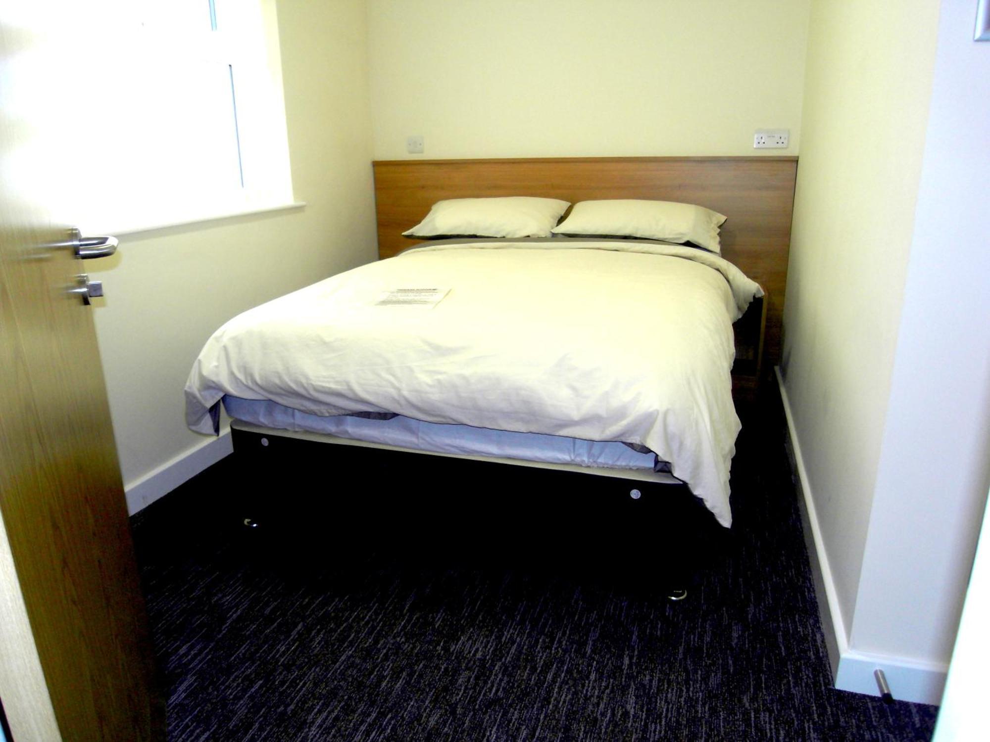 Bed & Breakfast Road King - Hollies Truckstop Café Cannock